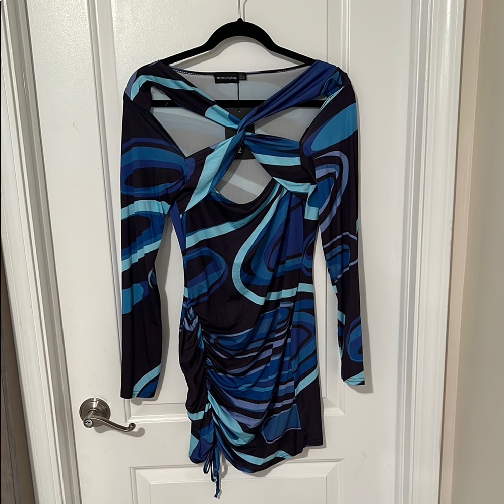PrettyLittleThing Blue and Black Swirl Mini Dress
